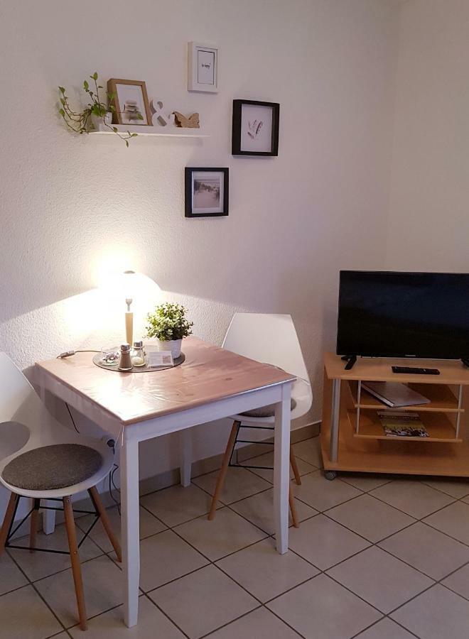 Naehe Mainz - Ferienwohnung - Apartment Breivogel In Woerrstadt Exterior photo